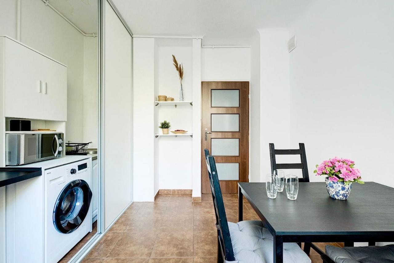 Charming Apartment In The City Center Warschau Exterior foto