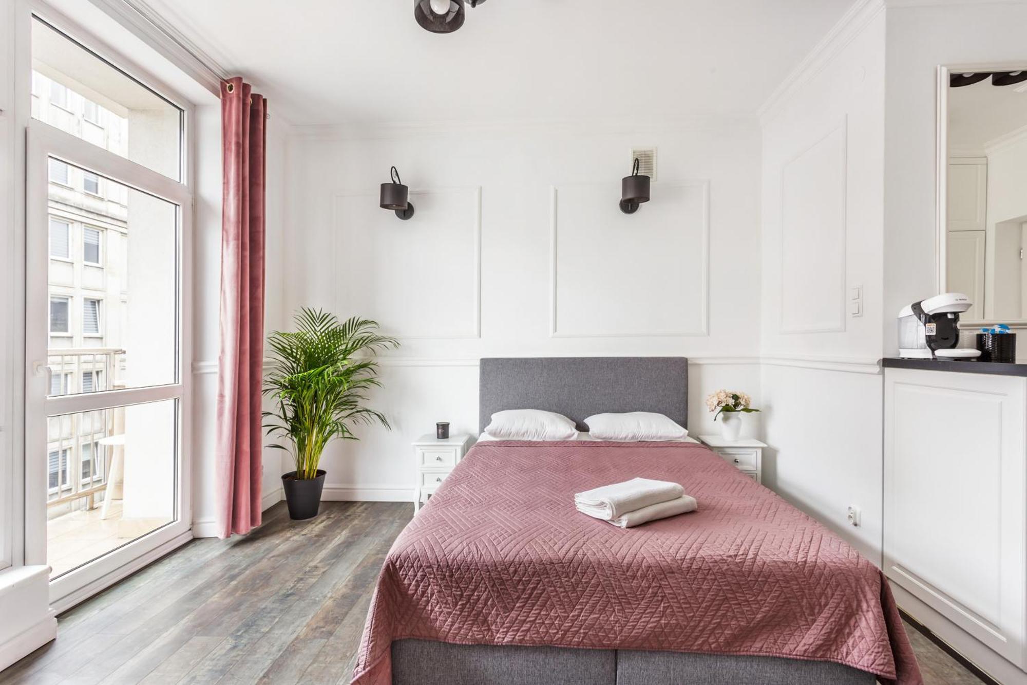 Charming Apartment In The City Center Warschau Exterior foto