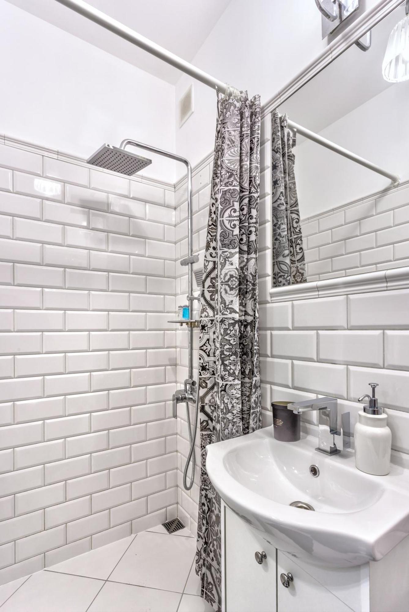 Charming Apartment In The City Center Warschau Exterior foto